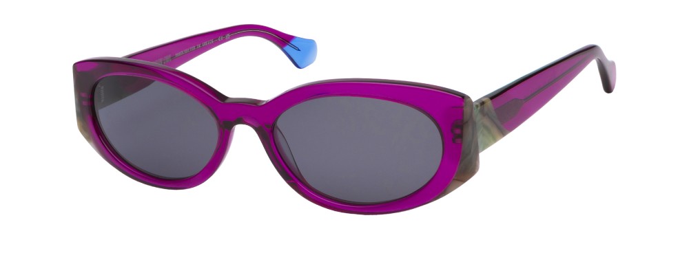  Color: Magenta