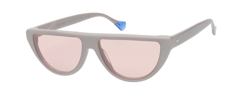  Color: Ivory
