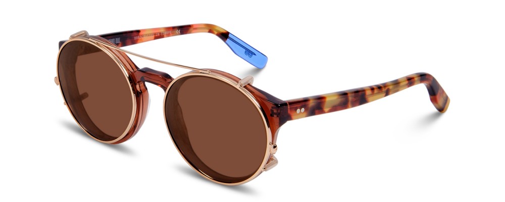  Color: Cognac
